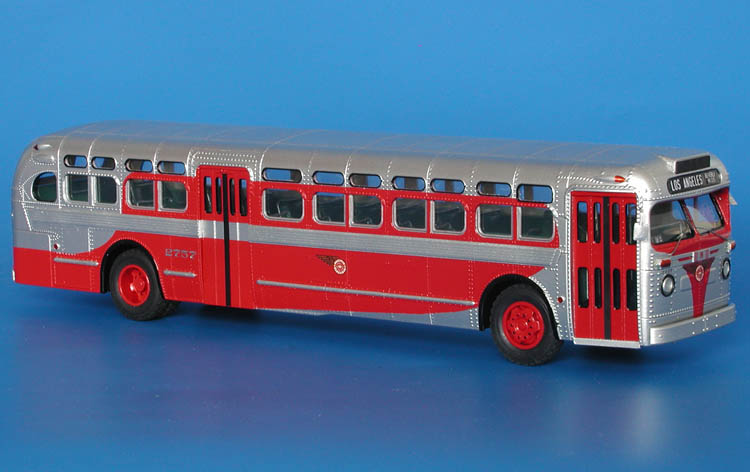 1950/51 GM TDH-5103 (Pacific Electric Lines Co. 2701-2889 series).